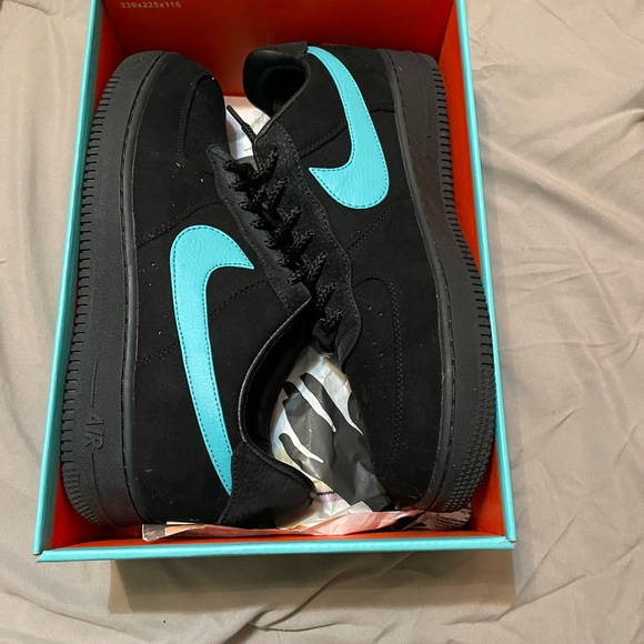 Tiffany Air Force 1’s - Picture 1 of 4